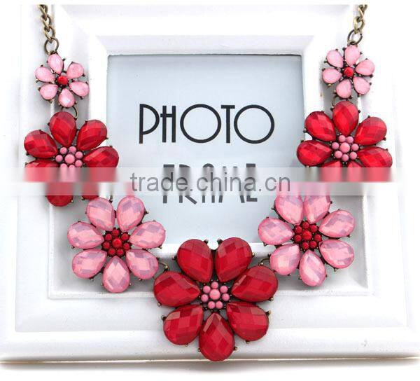 Fashion Flower Statement Necklace Jewelry
