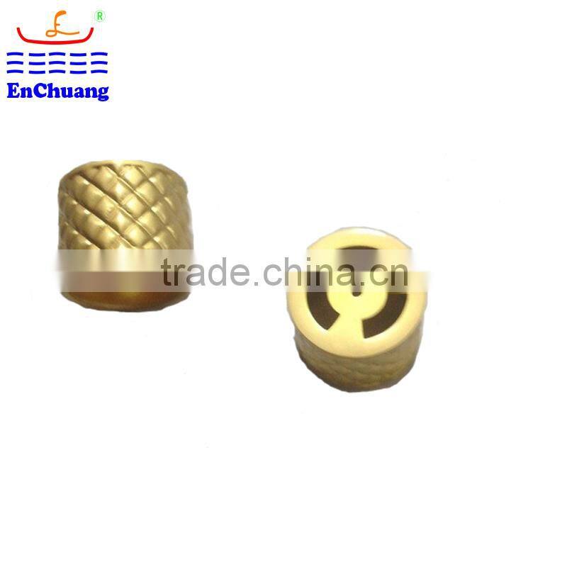 fashionable custom liquor bottle cap