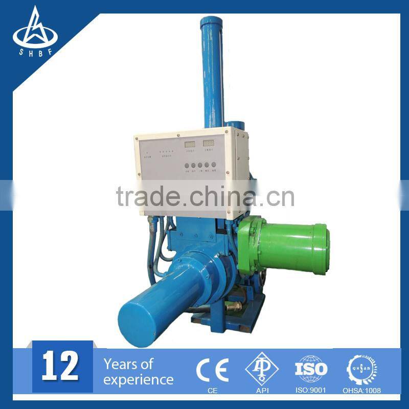 Pig Launcher and Receiver for cleaning oil pipes