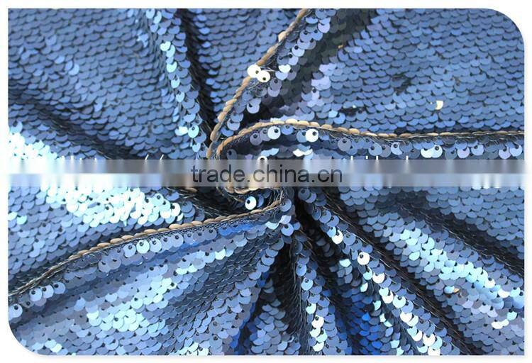Newest Design Elegant Champagne Fish Scale Sequin Fabric for Evening Dress