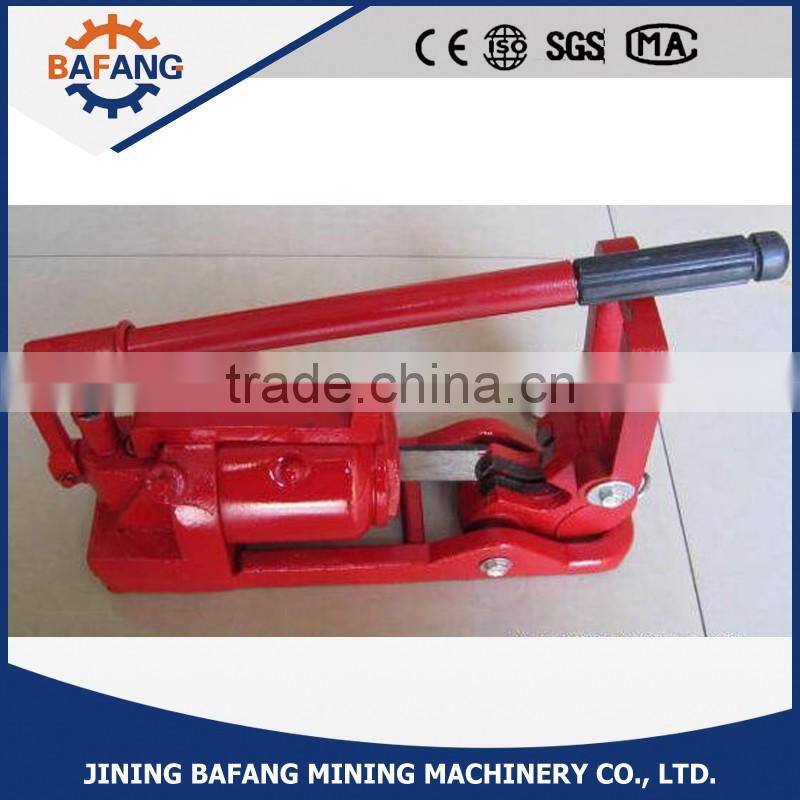 Manual operated hydraulic steel wire rope cutter