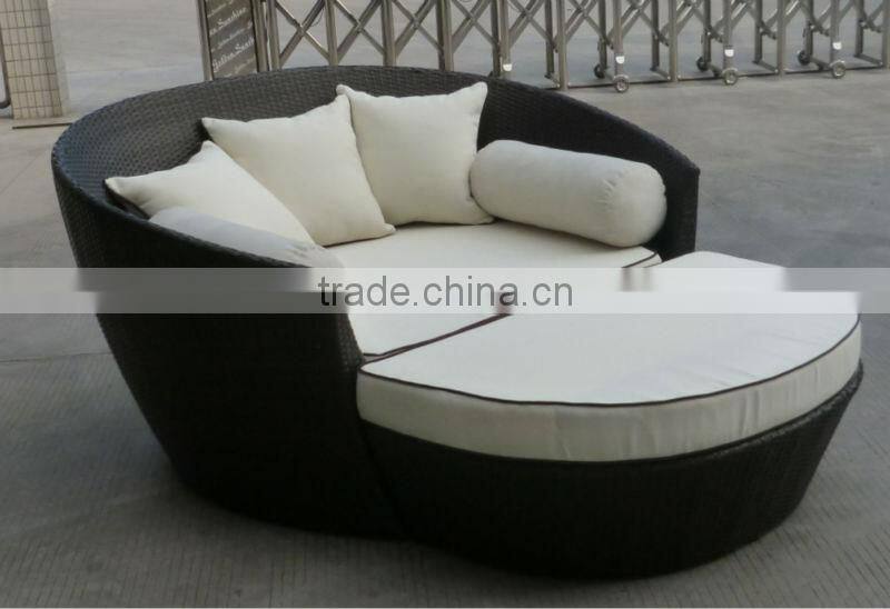 Newest Design Outdoor Big Sun Bed Rattan Day Bed