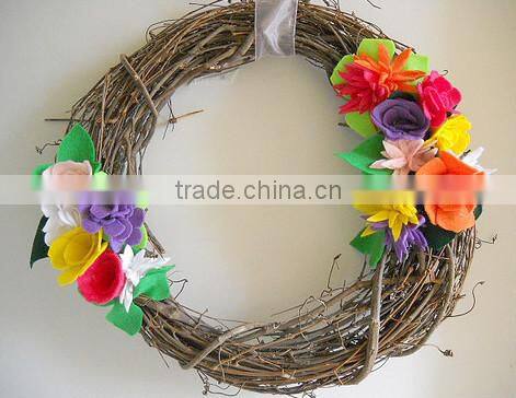 2017 hight quality new products hot sale interior home party ornament handmade felt artificial flower wreath made in China