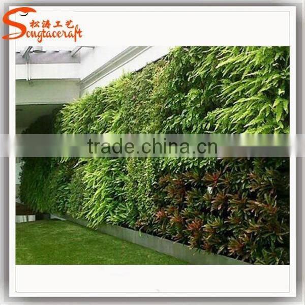 china suppliers wholesale artificial vertical green grass wall for home and garden