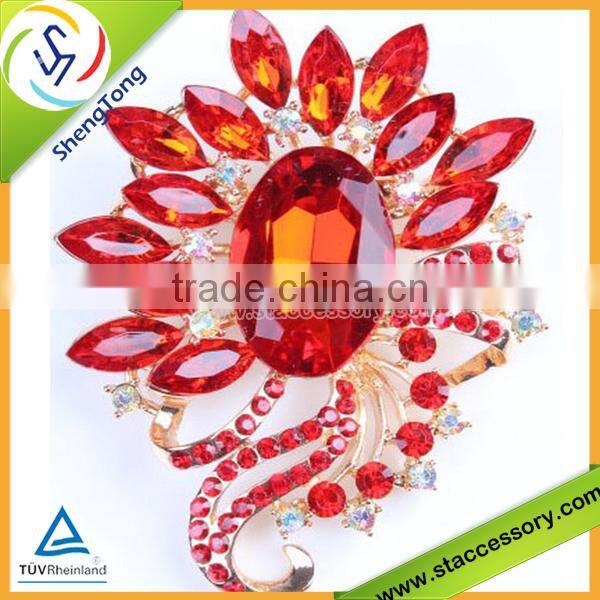 2015 high quality latest fashion brooch pin