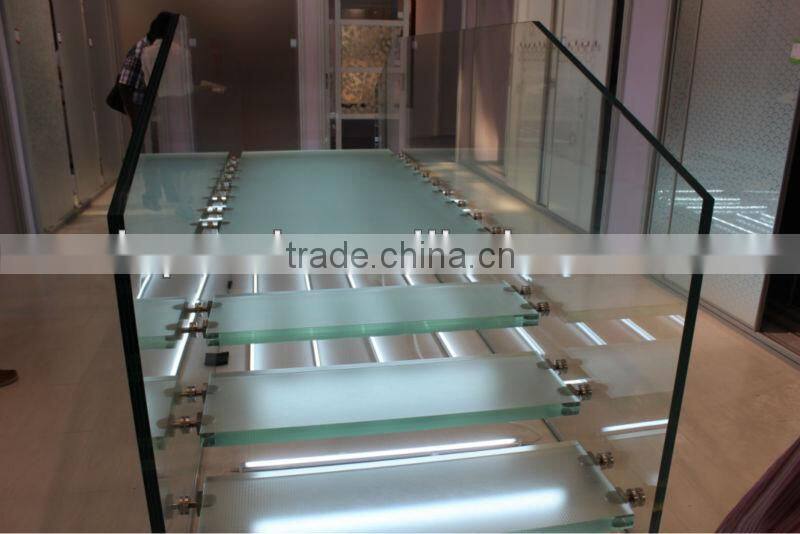 Laminated tempered glass stair treads