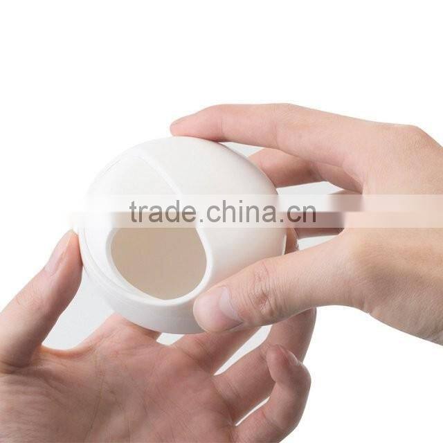 Plastic White Black Seasoning Pot Pepper Salt Containers Rotable Condiment Cans Kitchen Tools