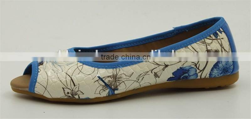 ladies comfortable flat shoe with TPR outsole