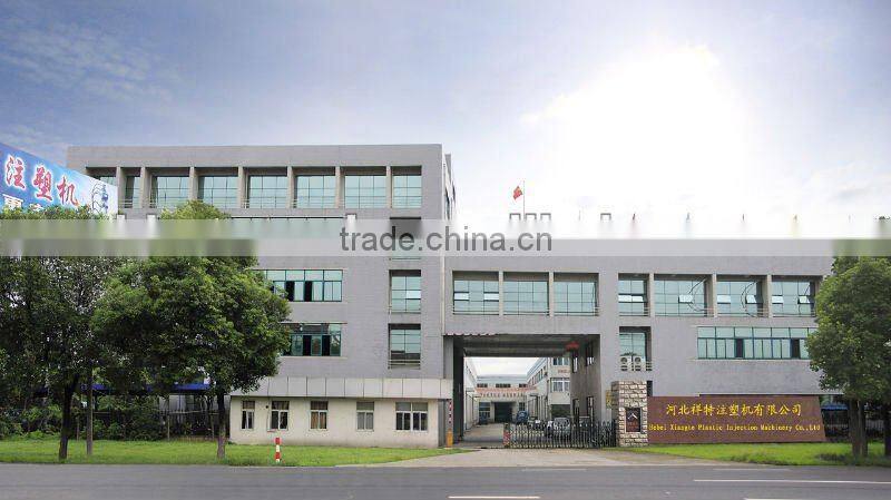 Servo and automatic injection moulding machine XT-VD120 Vertical type