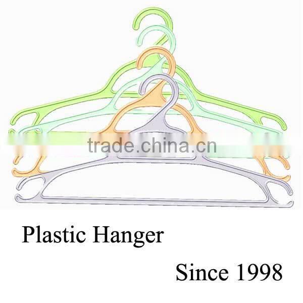 Stock Hanger for Sale in China 5 Color For Laundry Use Plastic Hanger
