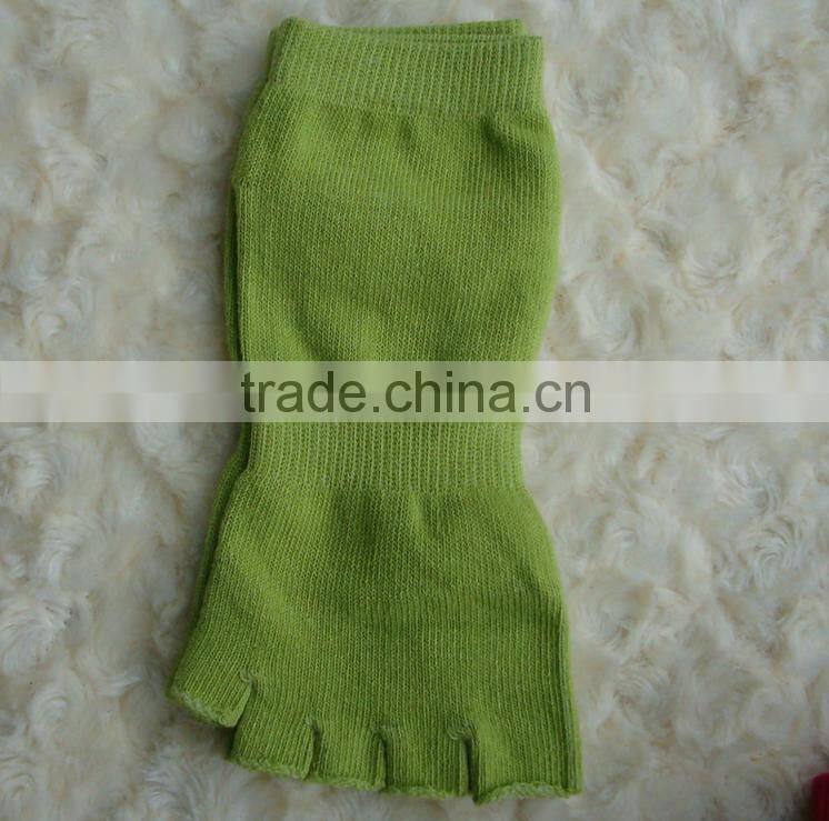 custom grip sports socks design your owm non skid women cotton open toe yoga socks
