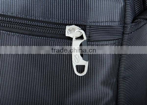 light weight messenger shoulder bag for men