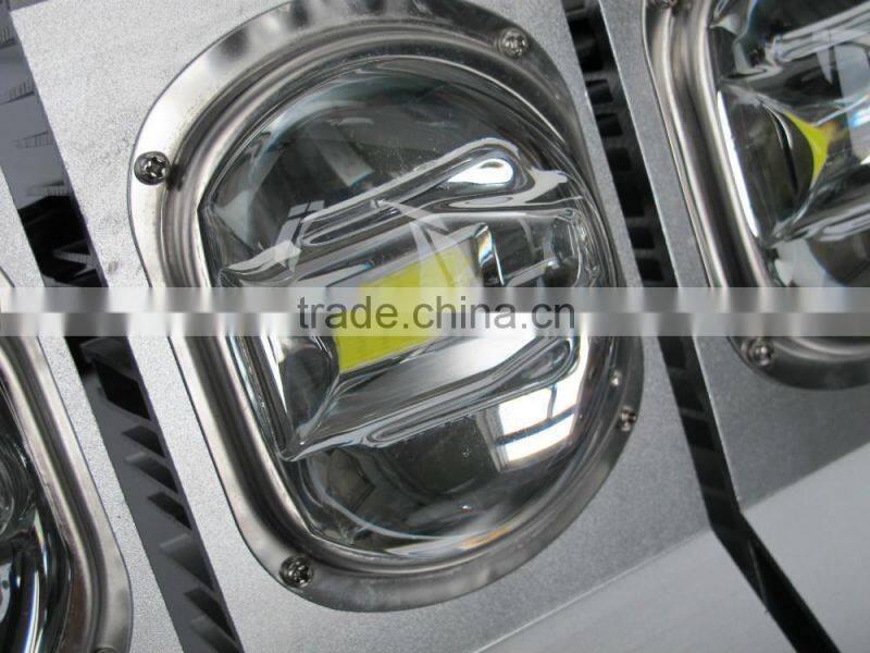 Good quality FCC aluminum led multifunction lamp with good price