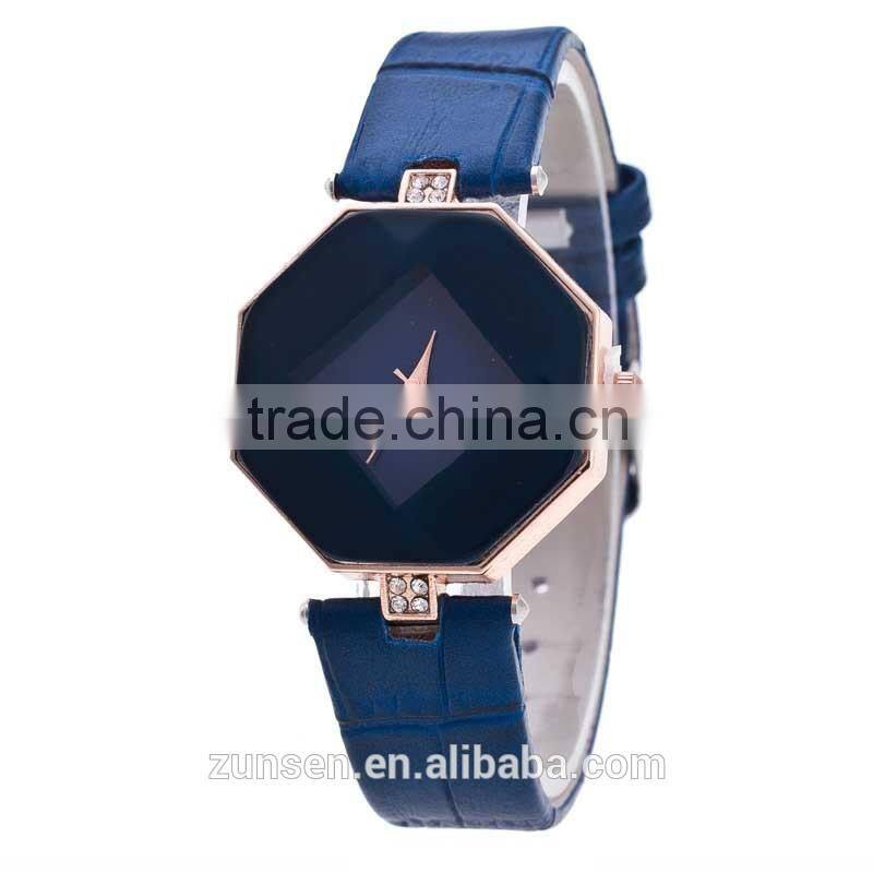 2016 High Quality Fashion Lady's Rhombic Rhinestone Faux Leather Strap Analog Quartz Wrist Watch Gift