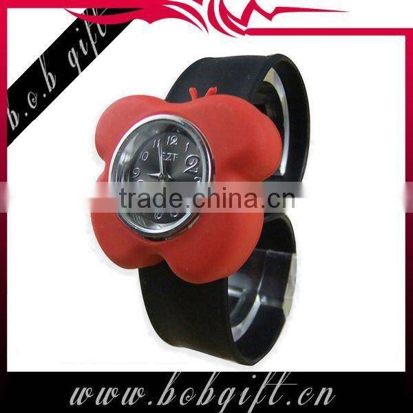 2014 cute butterfly shaped silicone snap band watches for kids