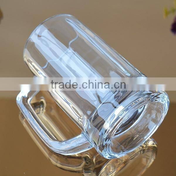 Machine made beer glass mug with thick bottom