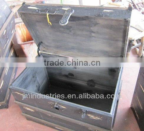 Old & Antique Big Size Wooden Treasure Box