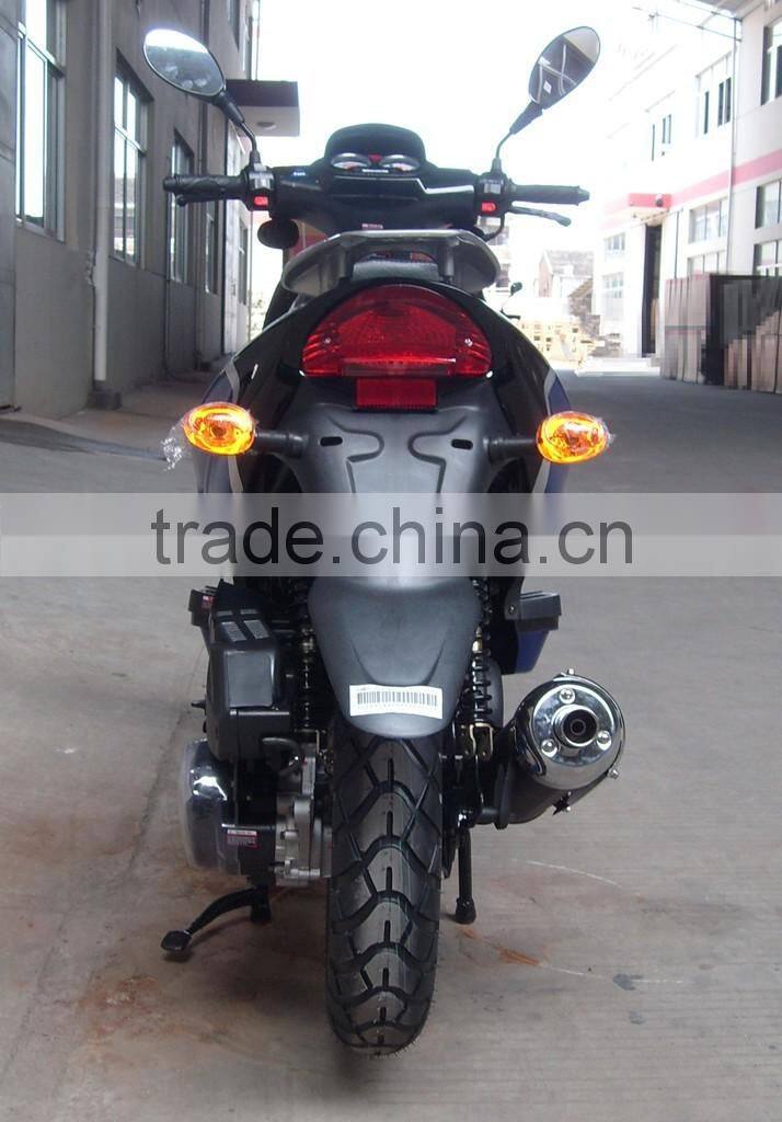 50cc/125cc/150cc 4-Stroke Air-cooled B08 EEC gas Scooter (TKM50E-8)