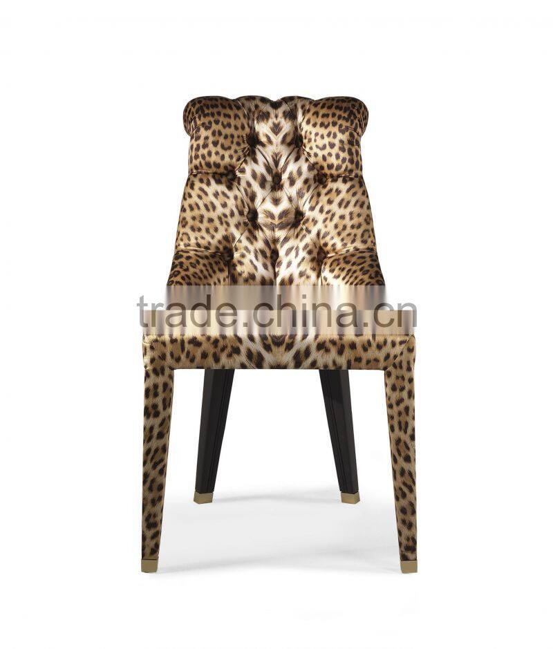 Italy New Design Post Modern Genuine Leather Reclining Living Room Chair/ European Elegant Comfortable Round Leather Sofa Chair