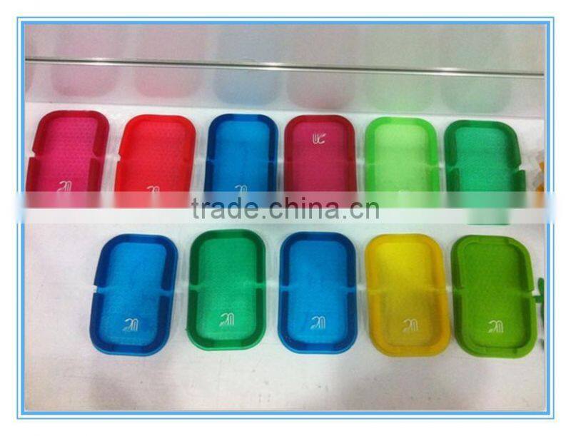 2014 fashionable Eco-friendly anti-slip mat for mobile phone