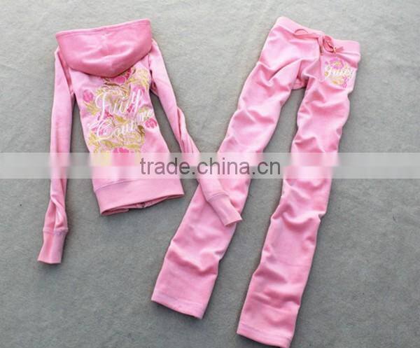 2016 new designs cheap embroidery sport two-piece suit woman