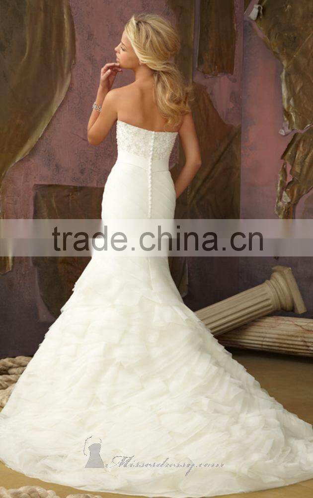 Excellent Sweetheart Neckline Strapless with Beads Bodice and Bow Wedding Dresses Organza Ruffles Skirt