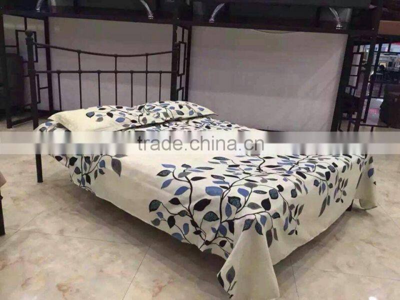 Excellent Quality Queen Size metal bed