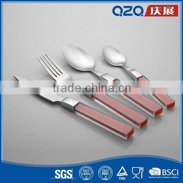 Strong and robust plastic handle hand polish luxury hotel cutlery set