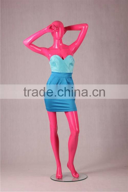 Christmas window display women mannequins with abstract face