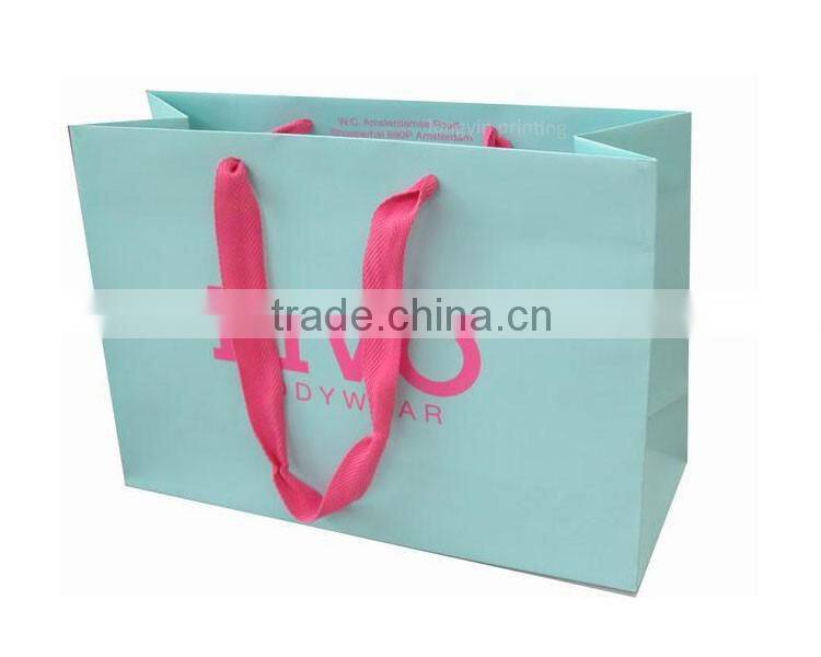 Colorful paper bag, shopping bag, gift bag printing