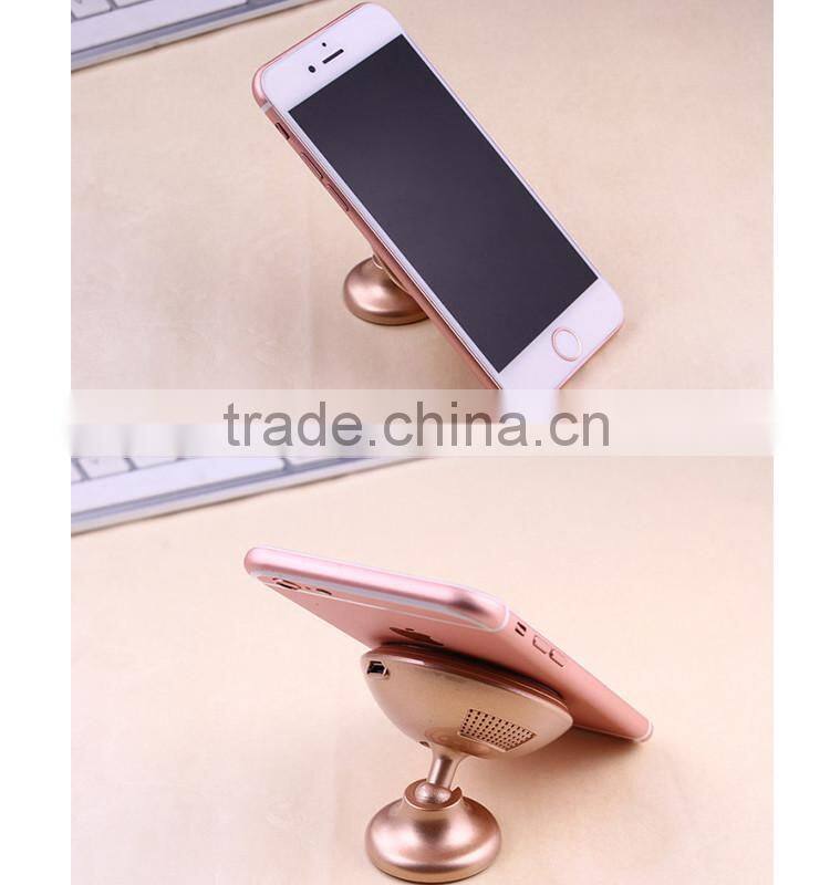 Space-saving new and high quality easy to put on wireless fast charger