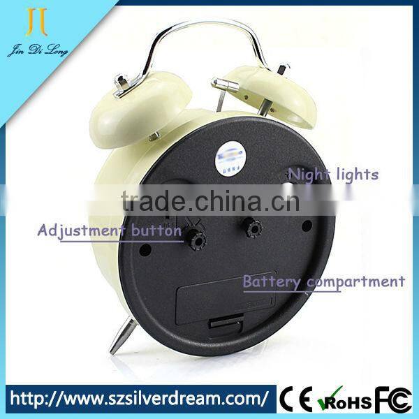 Trending hot products metal small alarm clock table clock