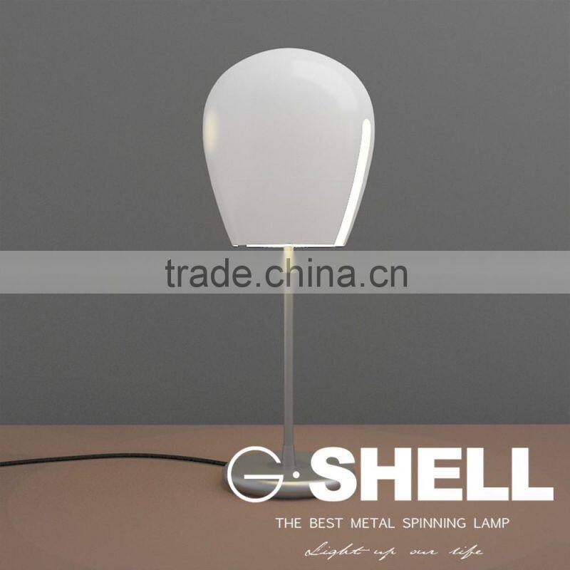 Elegant fabric egg shade cafe led economic table lamp