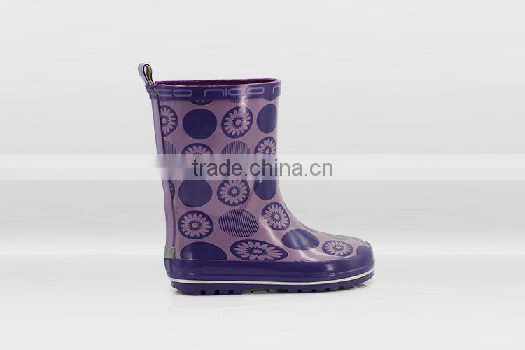 2016 Newest Customized designs Colorful custom made rain boots