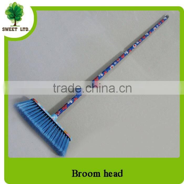 Wholesales plastic broom /brush with wooden mop stick