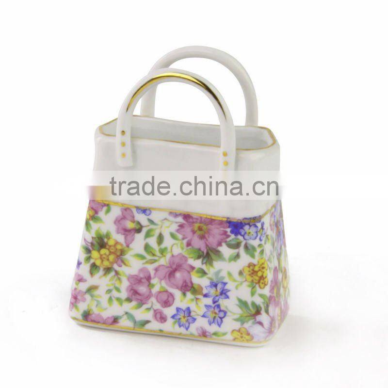 Hand made decoration ceramic gift and craft with liquid gold