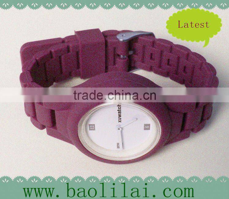 Free Sample, Latest Design Silicone Watch