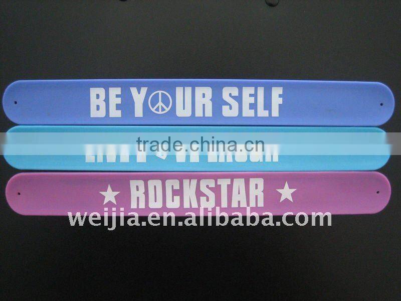 Hot sale fashionable silicone snap band