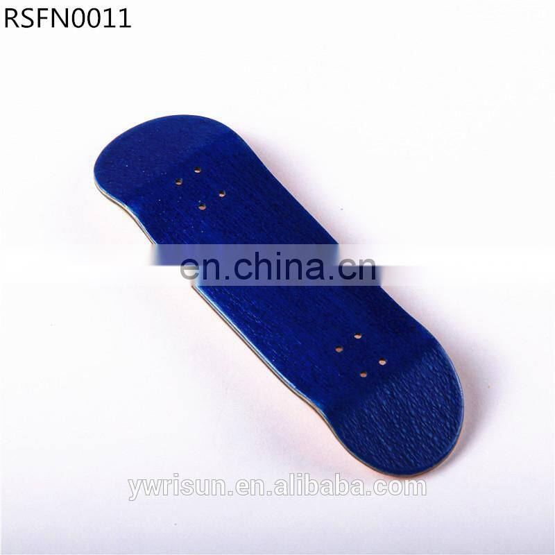 Wholesale 30mm or 32mm Blank Finger Skateboard Mini Canadian Maple Wood Skateboard Decks