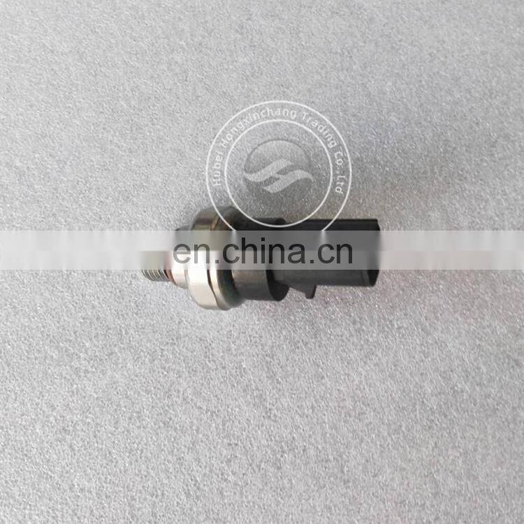 Machinery Parts ISF QSB Diesel Engine Parts Pressure Switch 4076930