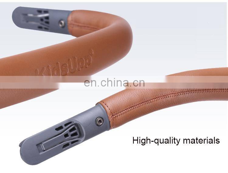 Lightweight travel baby stroller for toddler and infant in french