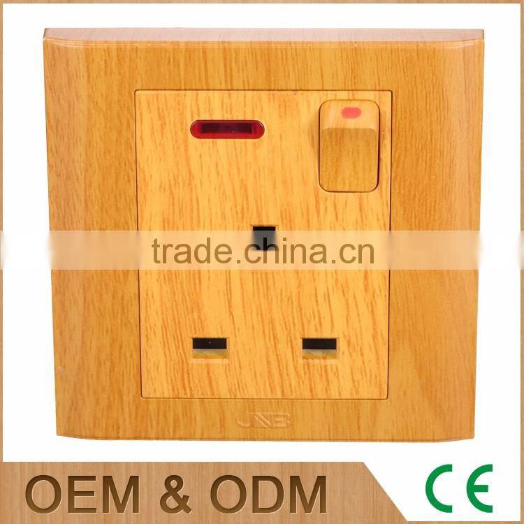 Best Quality British Standard 13A yellow wood grain square socket with neon light