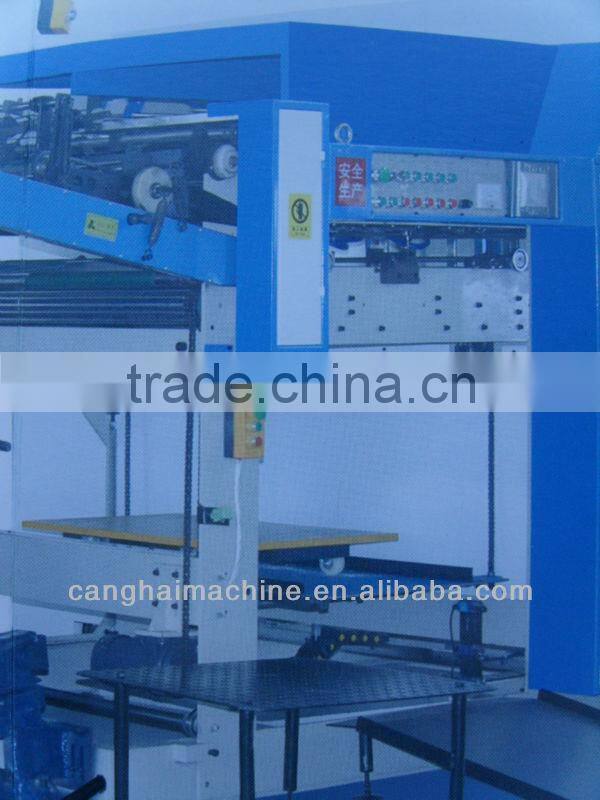 Automatic 1100 Corrugated Cardboard Creaser and cutter
