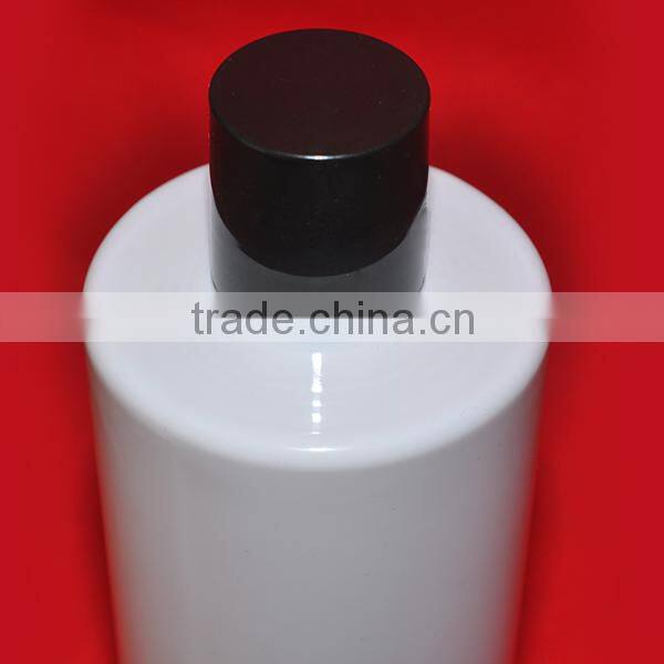White PET plastic 150 g liquid medicine bottle with black screw caps