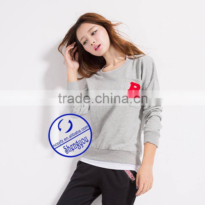 custom women's long sleeve crewneck sweatshirts with chest pocket