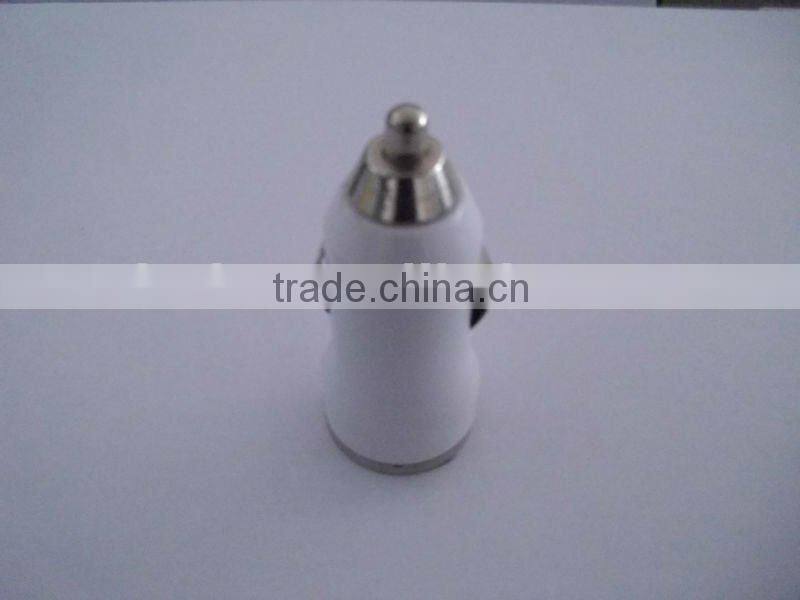 5V 2.1A+1A Mini Dual USB In Car Charger For Iphone3G 3GS 4 4S 5 Ipad Ipod