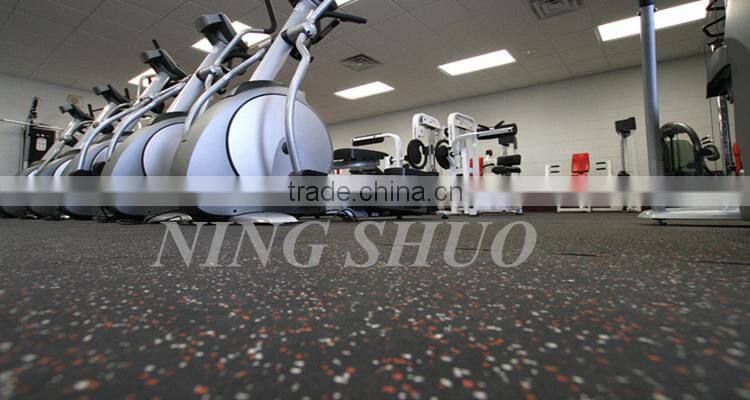 Trade assurance shock resistant rubber roll floor, gym flooring roll
