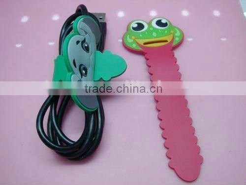 cartoon graphic gifts usb cable holder