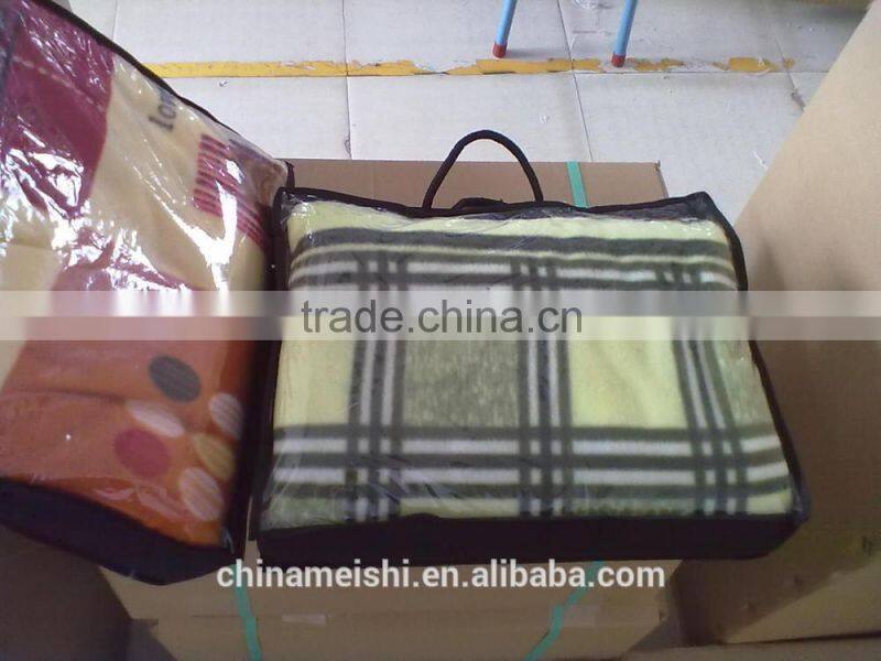 new design high quality pretty warm soft hand feeling wool blanket