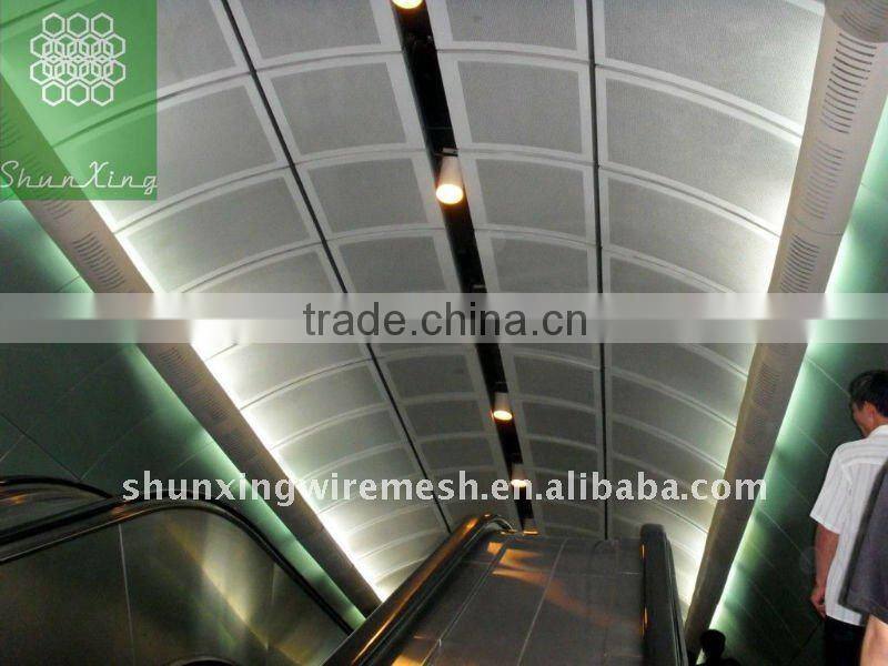 Round Mesh Perforated Metal Net